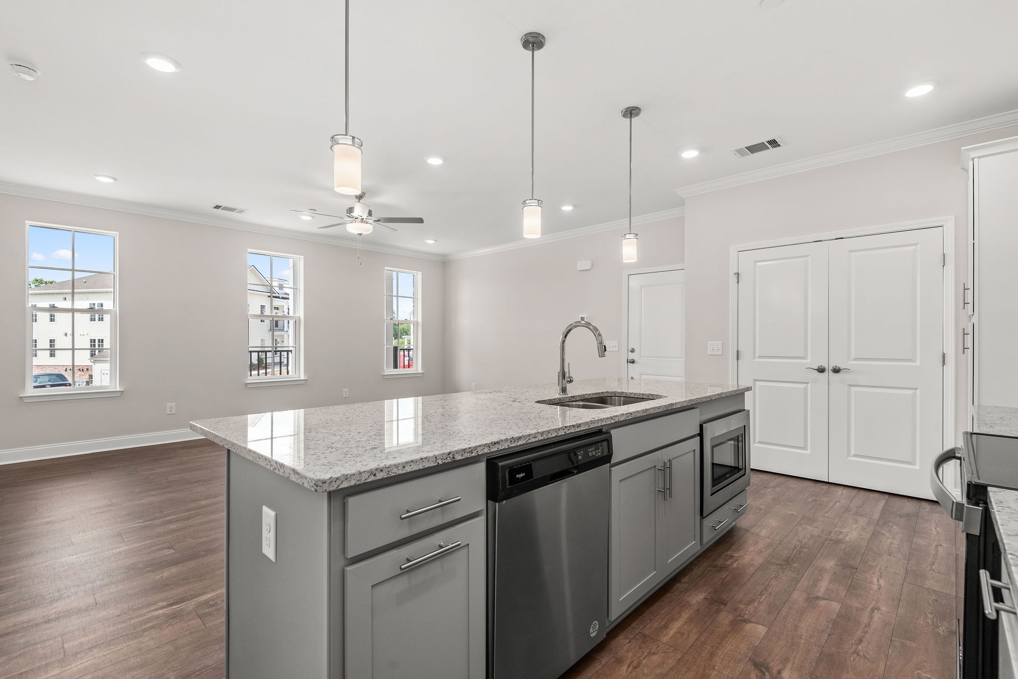 836 Goswell Dr