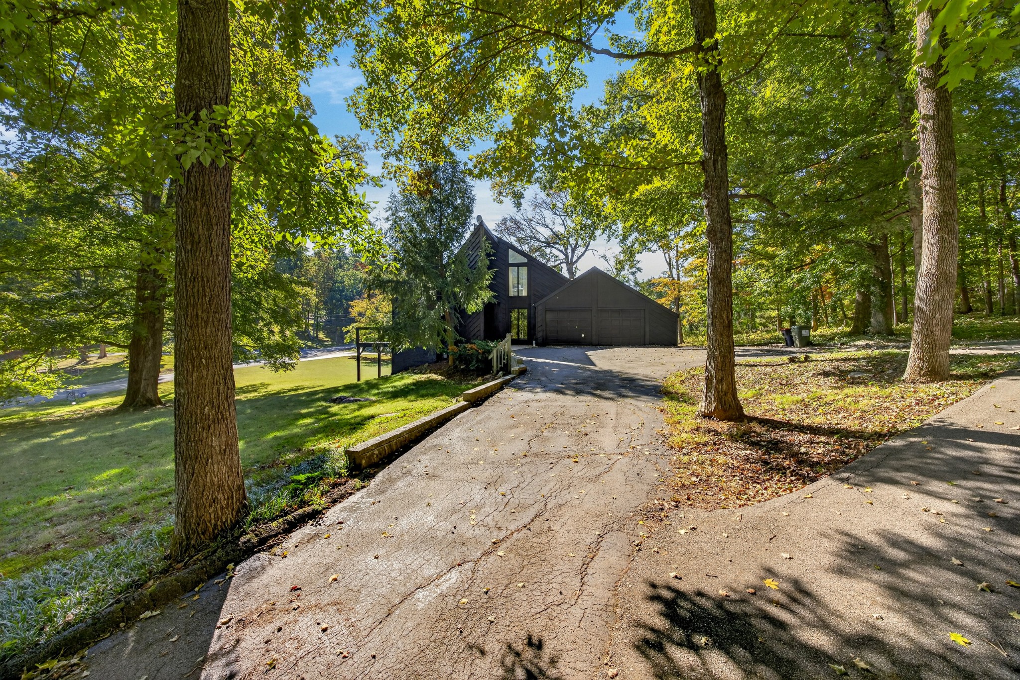 674 Skyline Dr