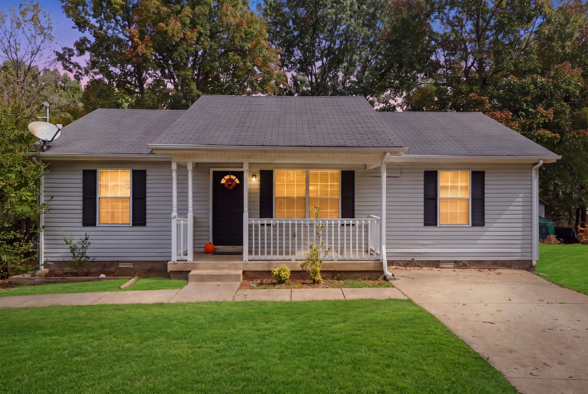 316 Crockett Ct