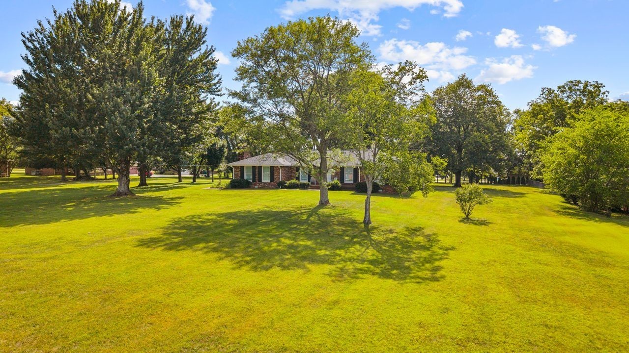 226 Maple Hill Rd
