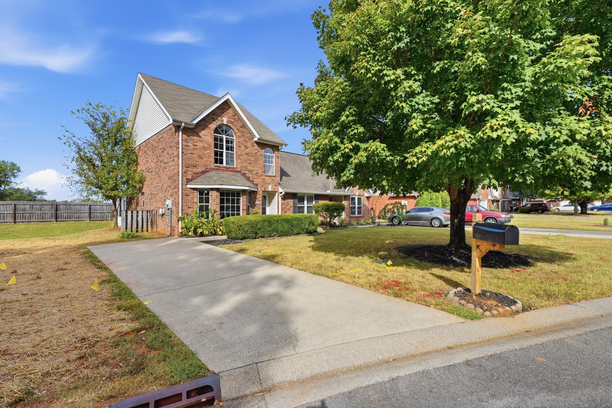 1440 Anita Ct