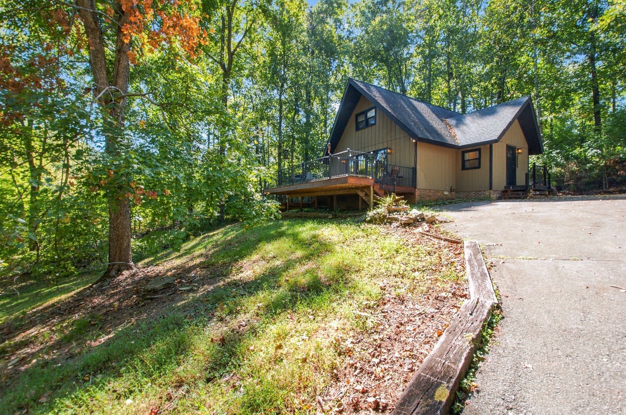 7710 Chester Rd