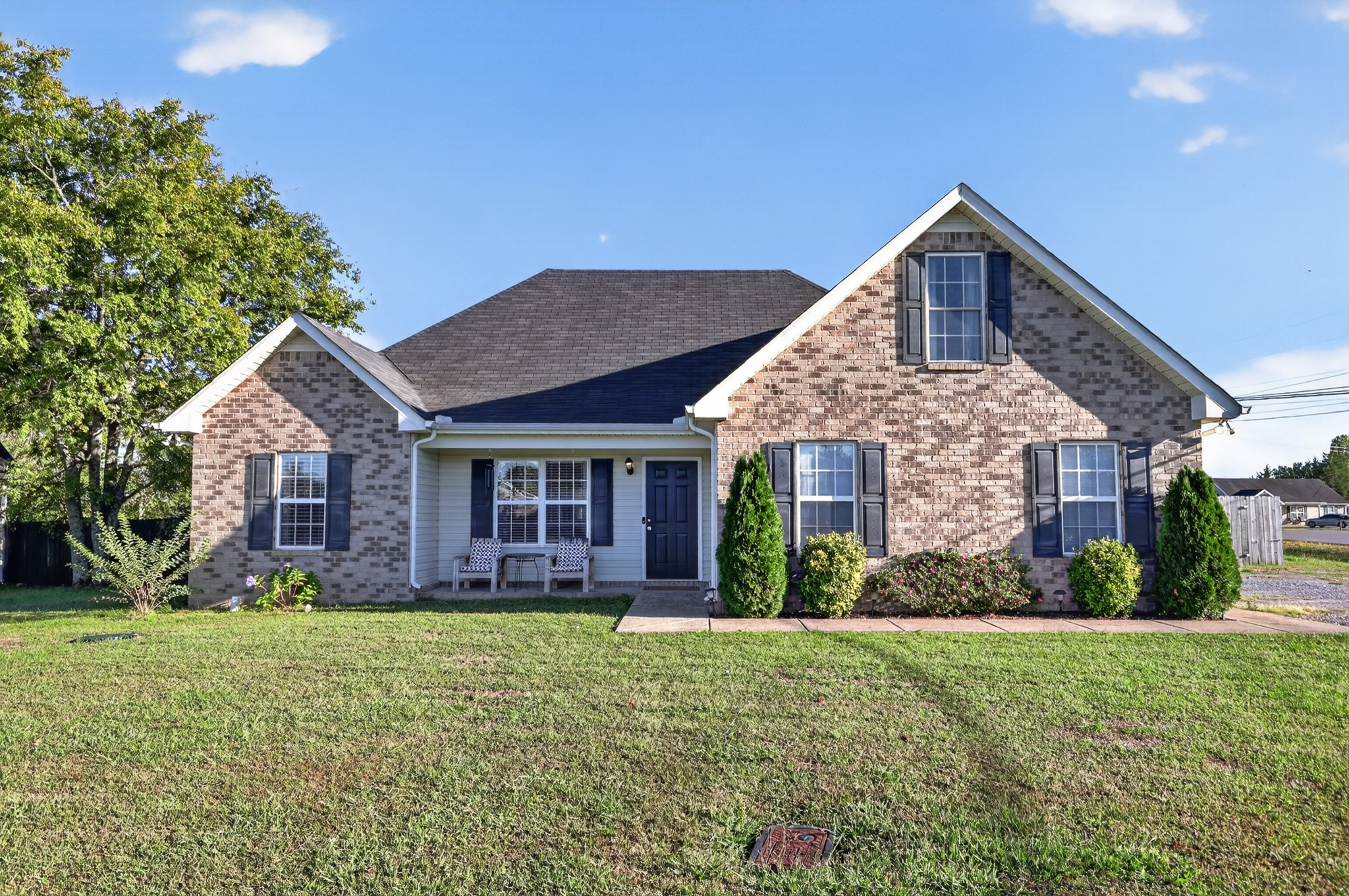 609 Fall Creek Dr