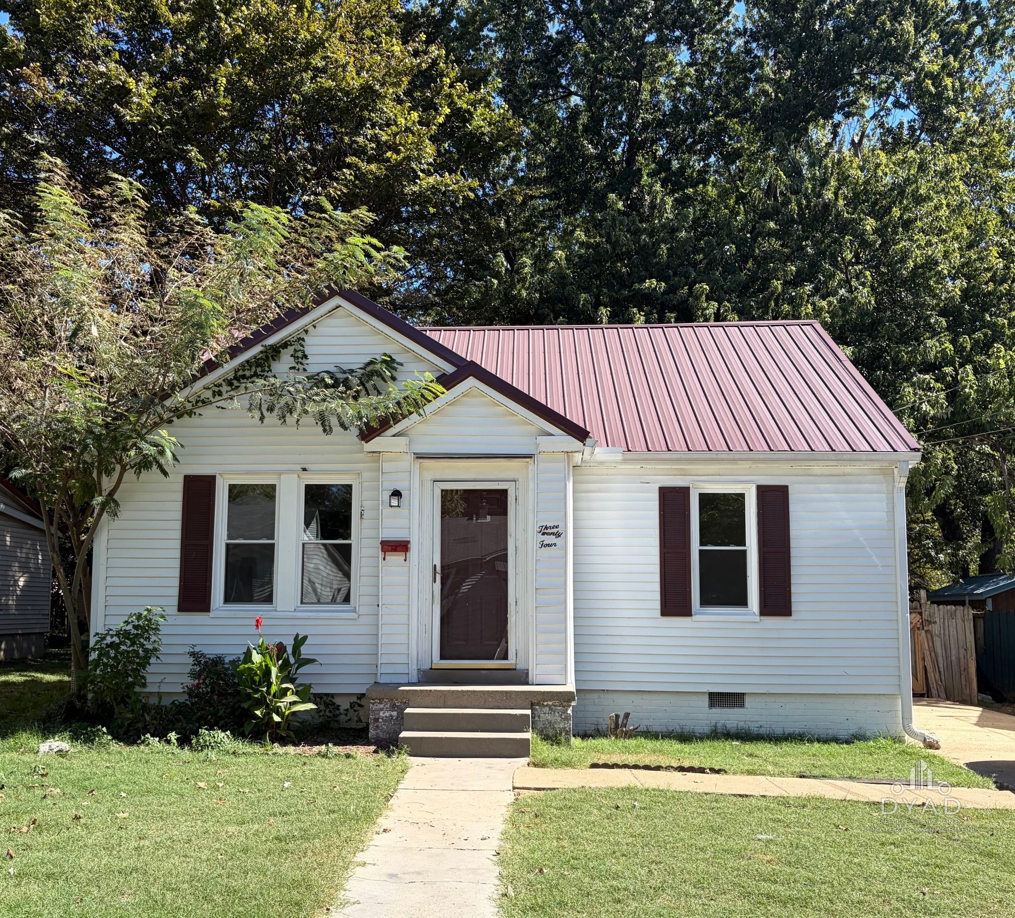 324 Victory Avenue #1